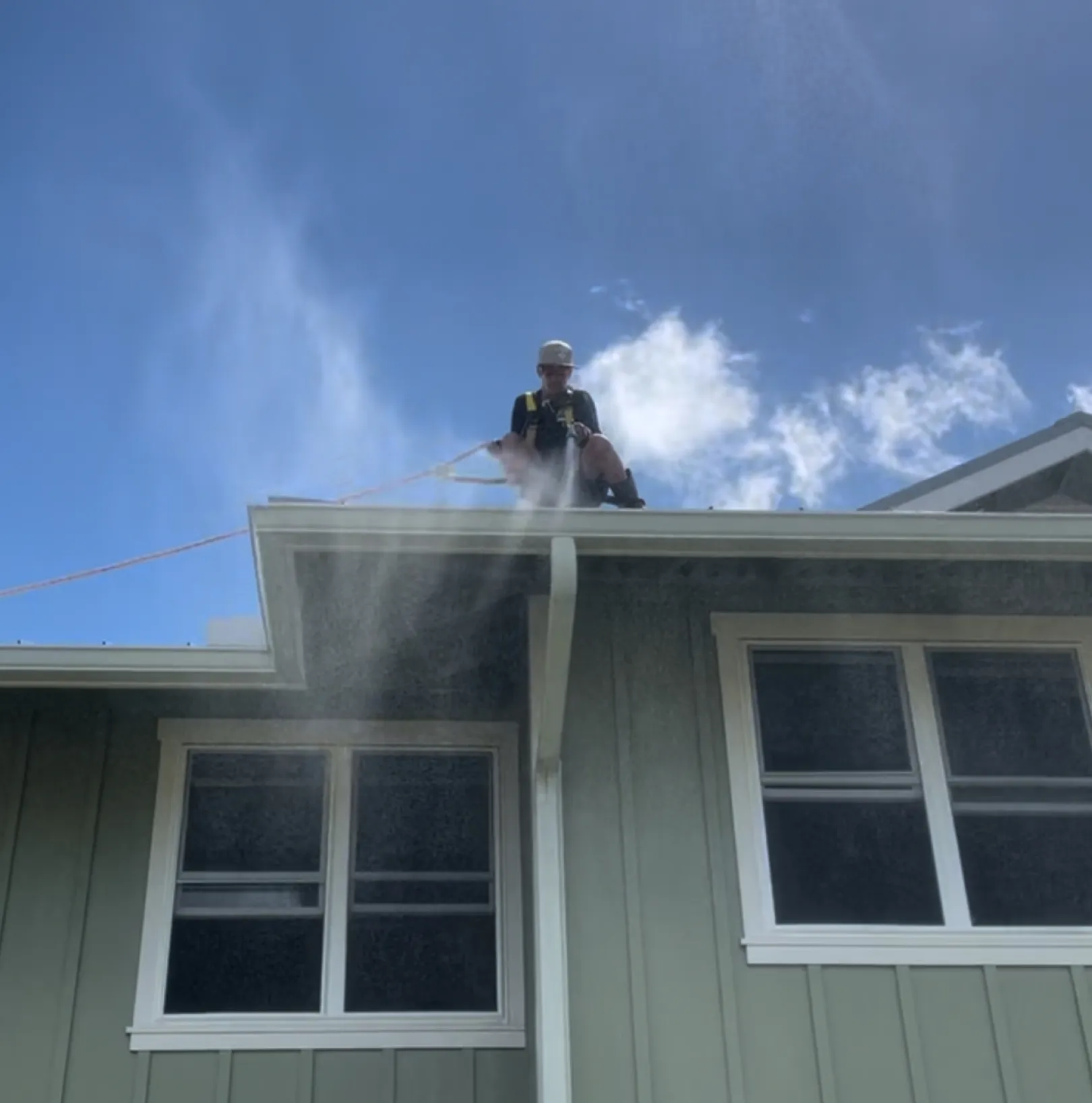 gutter_cleaning_1_2x